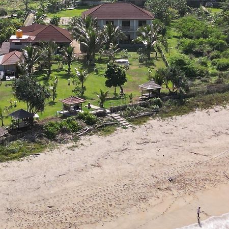 Mama Nings Beach Hotel Sekongkang 외부 사진